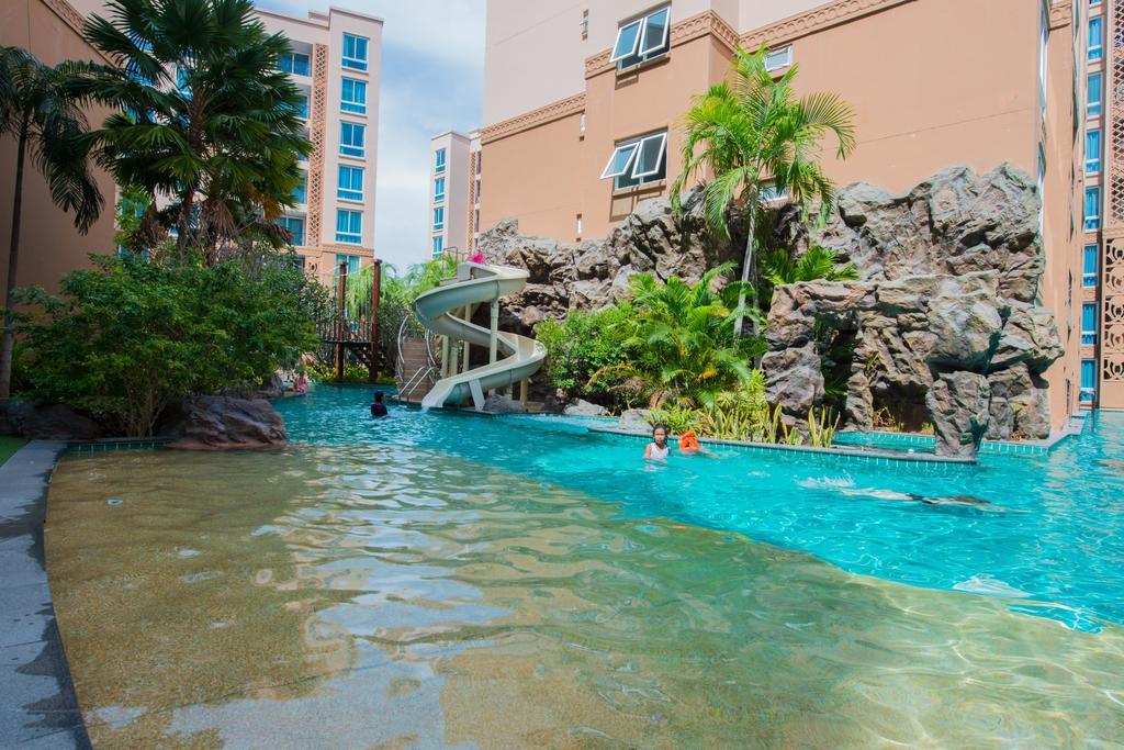 Atlantis Pattaya High Service Джомтьєн-Біч Екстер'єр фото