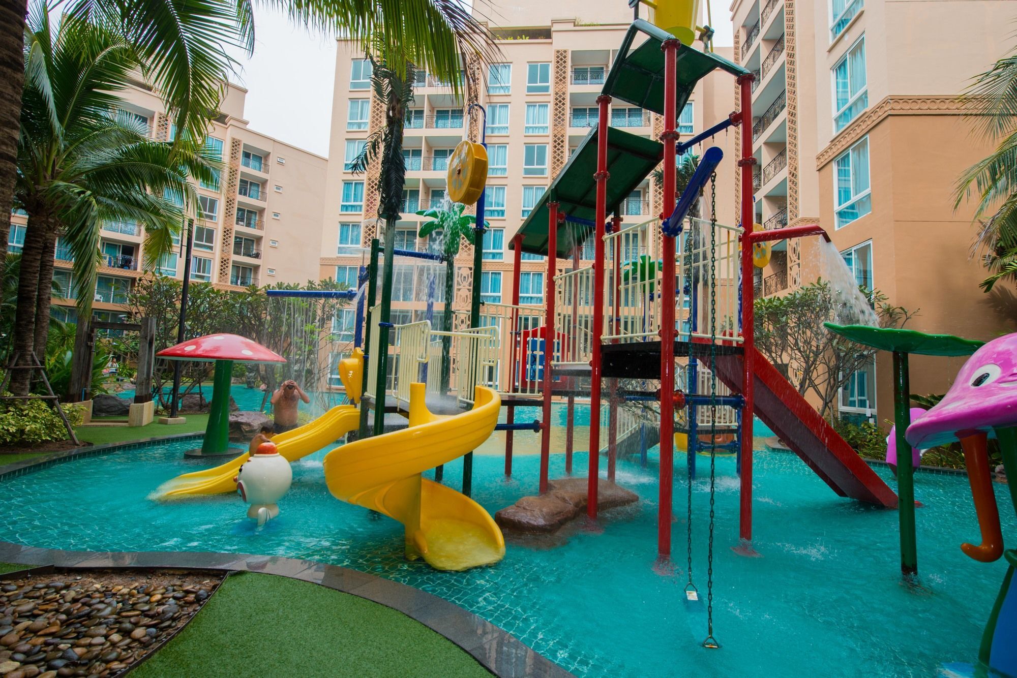 Atlantis Pattaya High Service Джомтьєн-Біч Екстер'єр фото