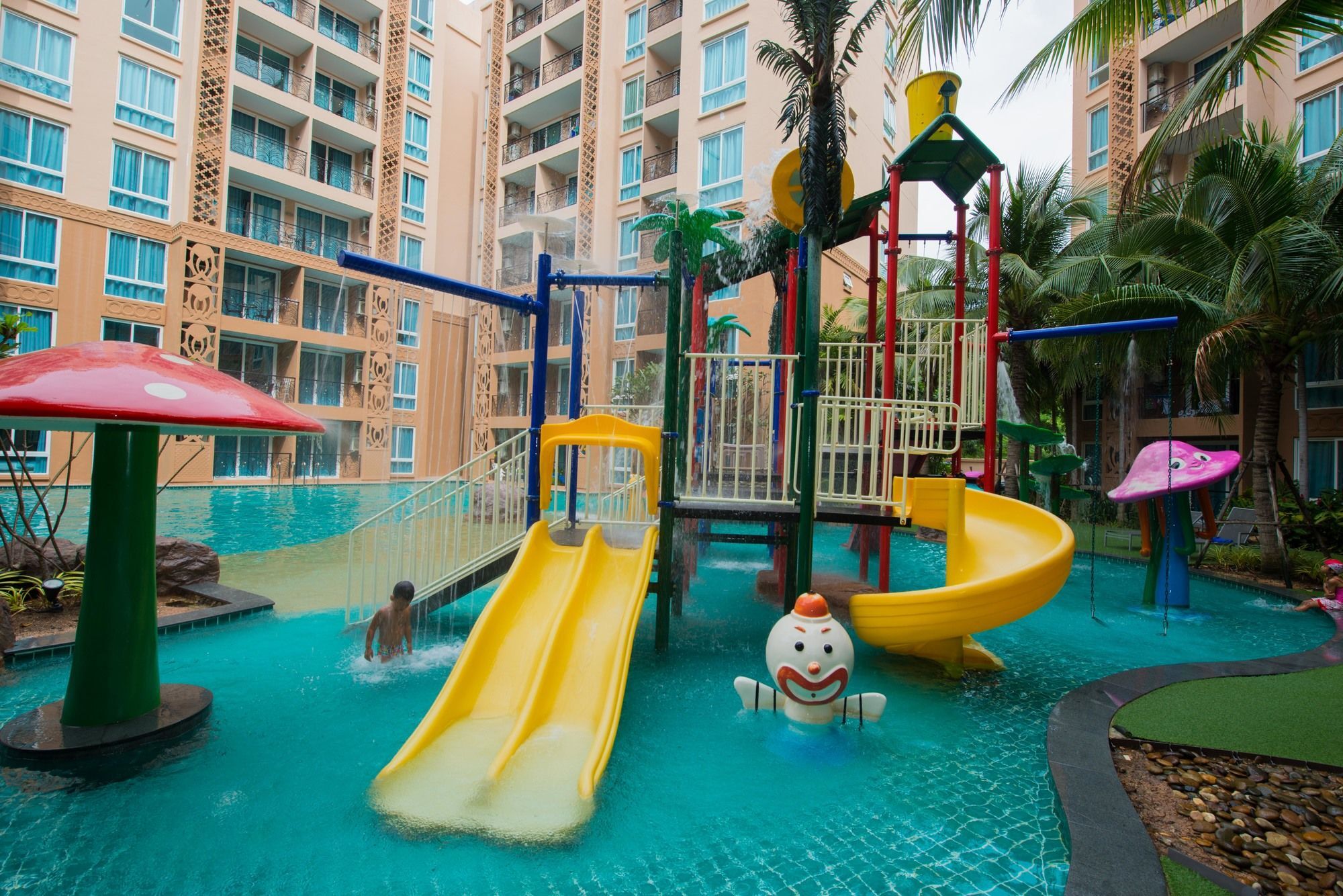 Atlantis Pattaya High Service Джомтьєн-Біч Екстер'єр фото